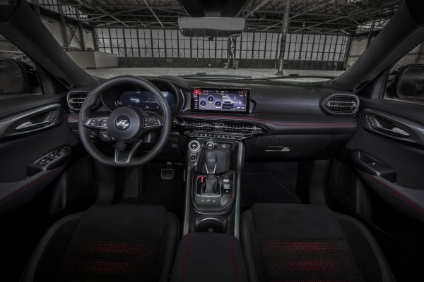 Dodge Hornet Interior