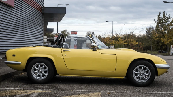 Cabrio Couch Convertible