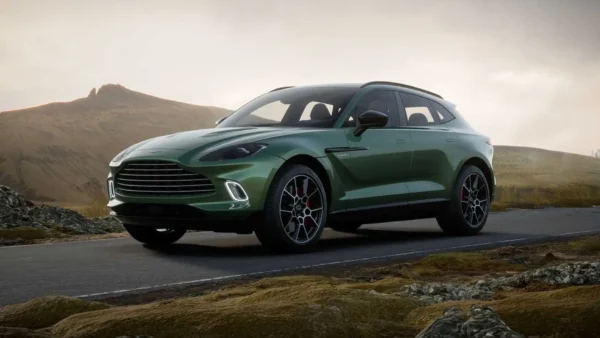 2024 Aston Martin DBX