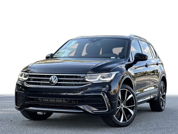 Volkswagen Tiguan SEL R-Line